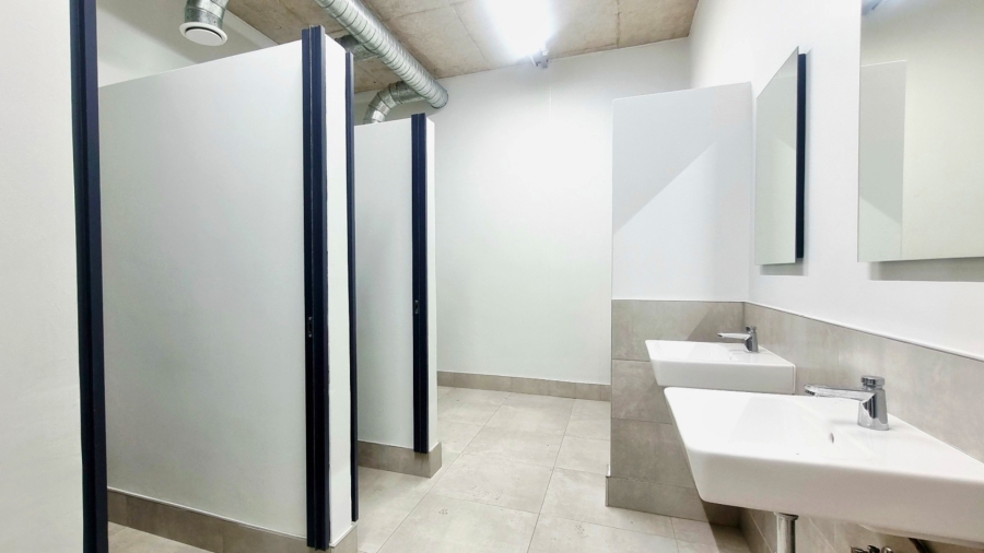 To Let Commercial Property for Rent in Glen Anil KwaZulu-Natal