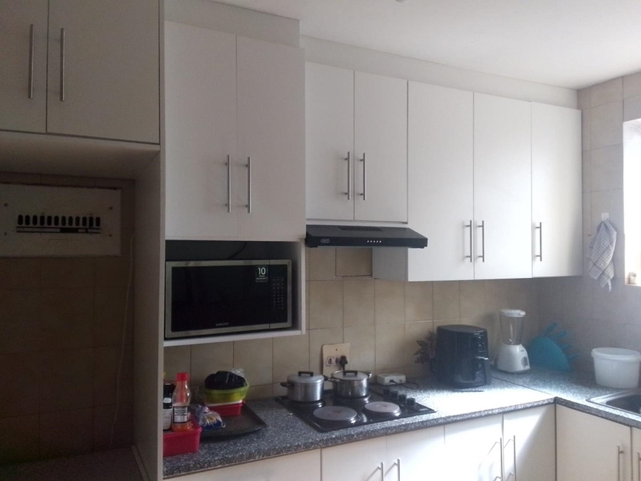 2 Bedroom Property for Sale in Durban Central KwaZulu-Natal
