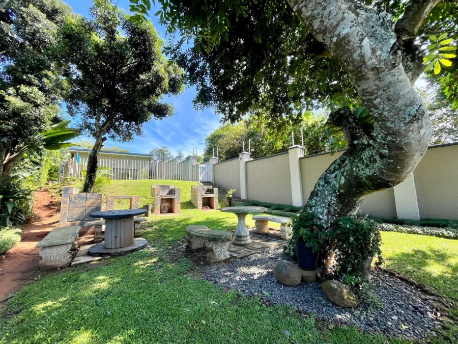 To Let 2 Bedroom Property for Rent in Shakas Rock KwaZulu-Natal