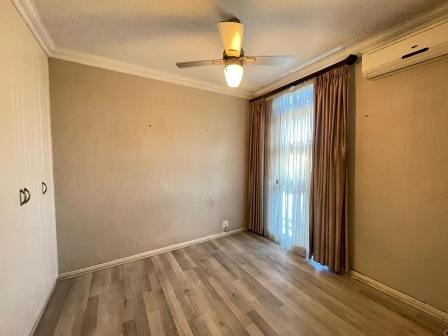 3 Bedroom Property for Sale in Glenwood KwaZulu-Natal