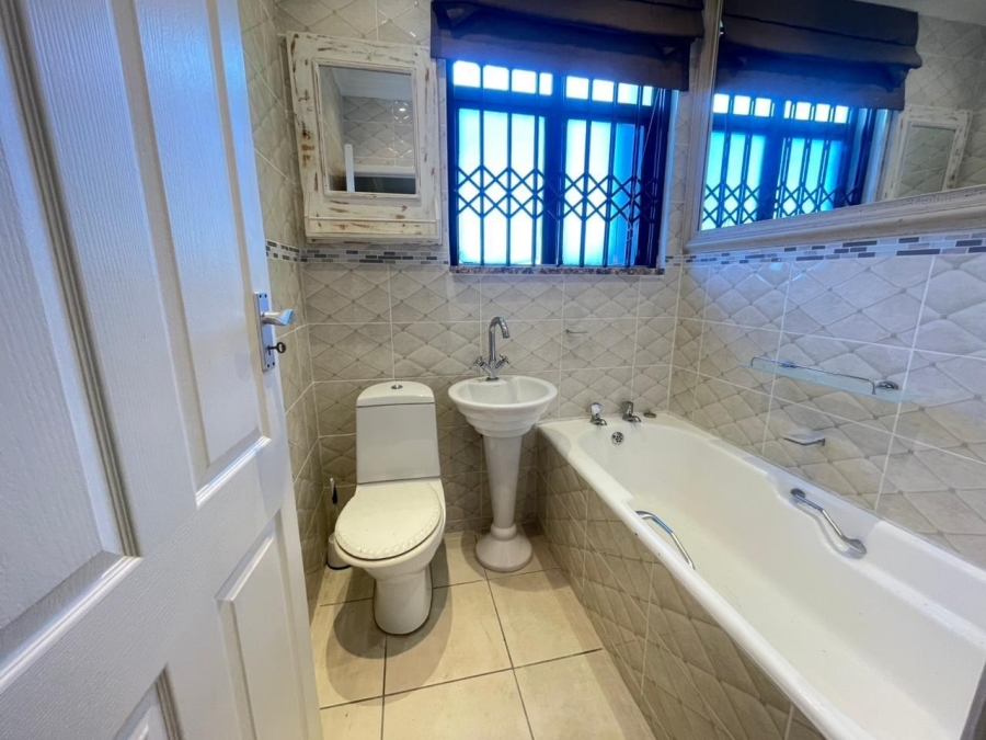 3 Bedroom Property for Sale in Glenwood KwaZulu-Natal