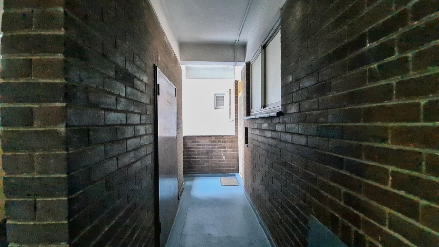 1 Bedroom Property for Sale in North Beach KwaZulu-Natal