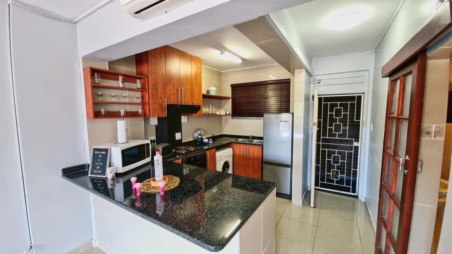 1 Bedroom Property for Sale in North Beach KwaZulu-Natal