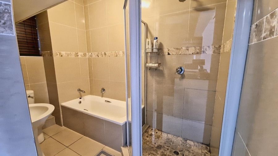 1 Bedroom Property for Sale in North Beach KwaZulu-Natal