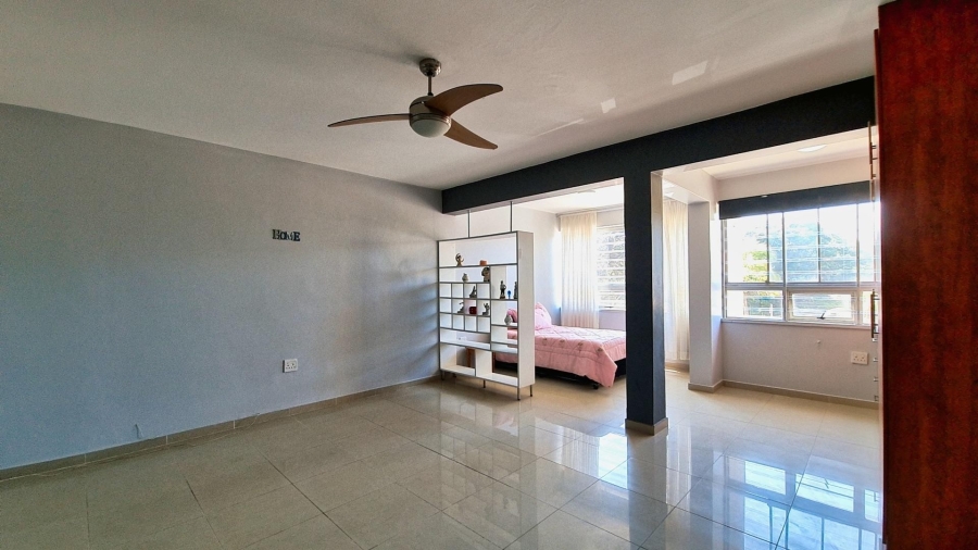 1 Bedroom Property for Sale in North Beach KwaZulu-Natal