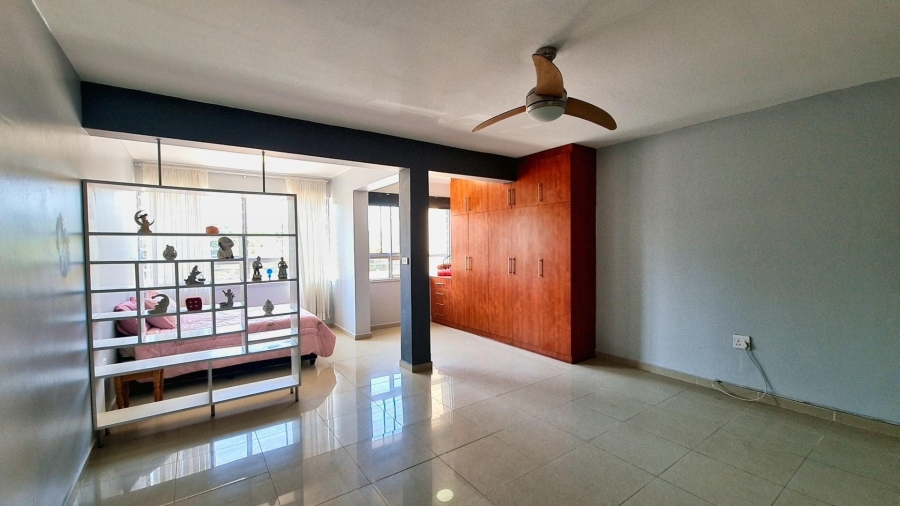 1 Bedroom Property for Sale in North Beach KwaZulu-Natal