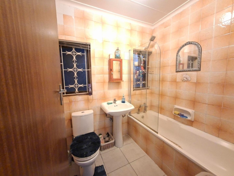 3 Bedroom Property for Sale in Reservoir Hills KwaZulu-Natal