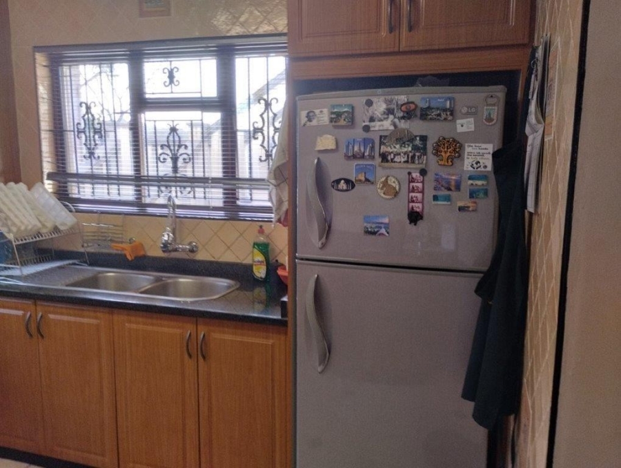6 Bedroom Property for Sale in Westville KwaZulu-Natal