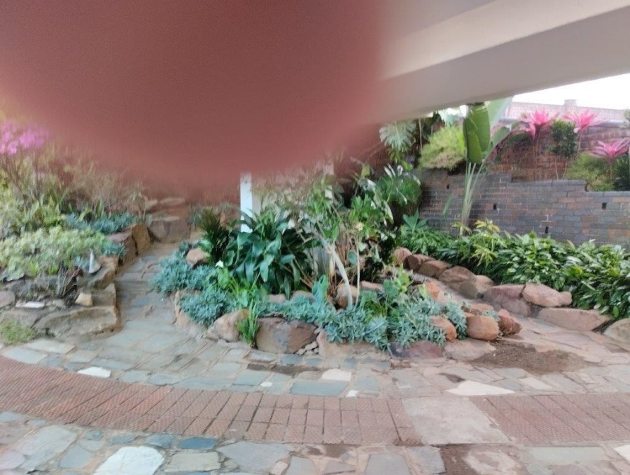 6 Bedroom Property for Sale in Westville KwaZulu-Natal