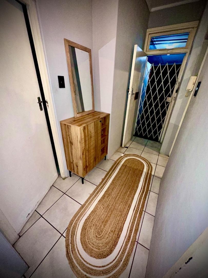 1 Bedroom Property for Sale in Pinetown KwaZulu-Natal