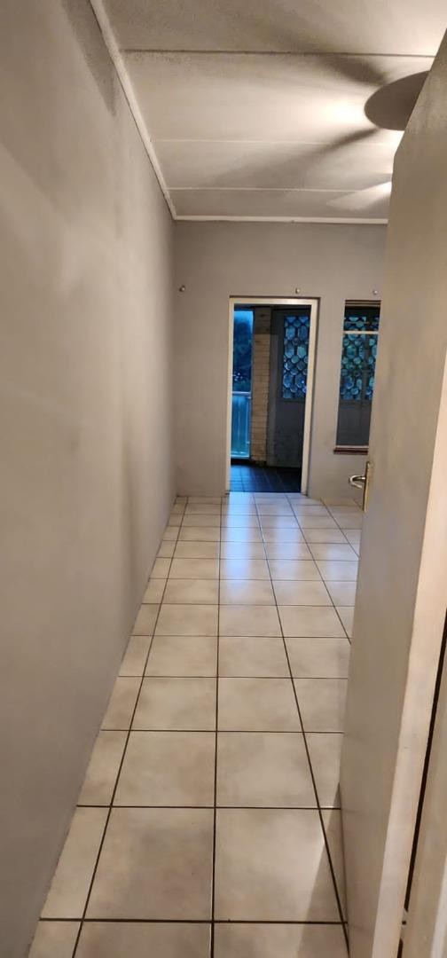 1 Bedroom Property for Sale in Pinetown KwaZulu-Natal