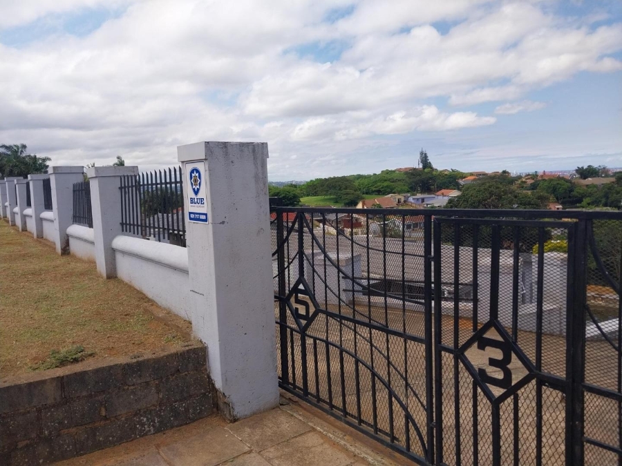 3 Bedroom Property for Sale in Montclair KwaZulu-Natal