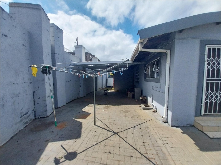 3 Bedroom Property for Sale in Montclair KwaZulu-Natal
