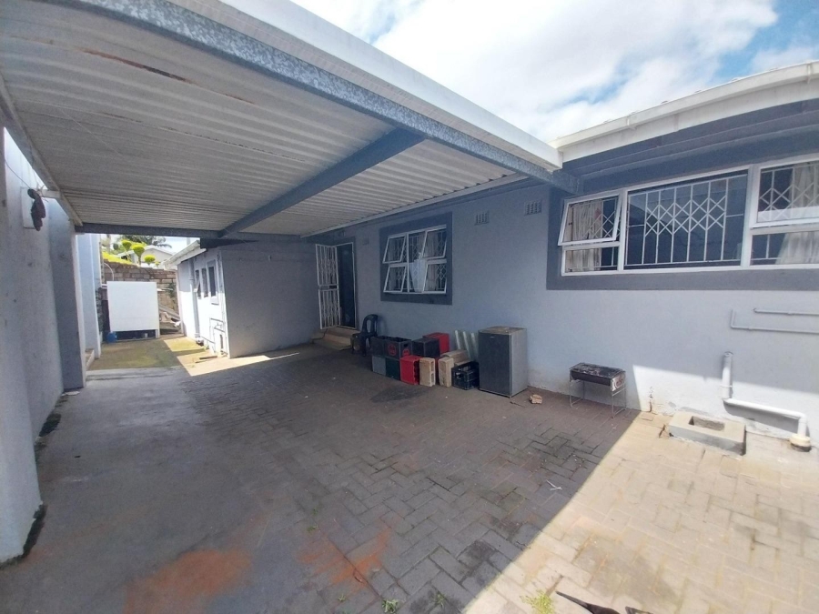3 Bedroom Property for Sale in Montclair KwaZulu-Natal