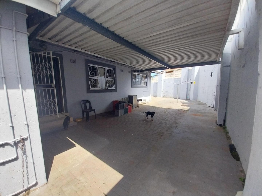 3 Bedroom Property for Sale in Montclair KwaZulu-Natal