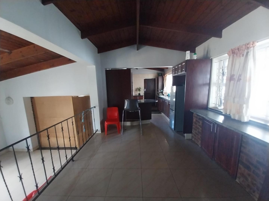 3 Bedroom Property for Sale in Montclair KwaZulu-Natal