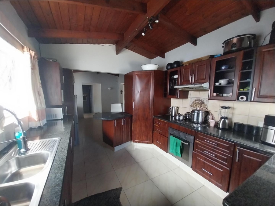 3 Bedroom Property for Sale in Montclair KwaZulu-Natal