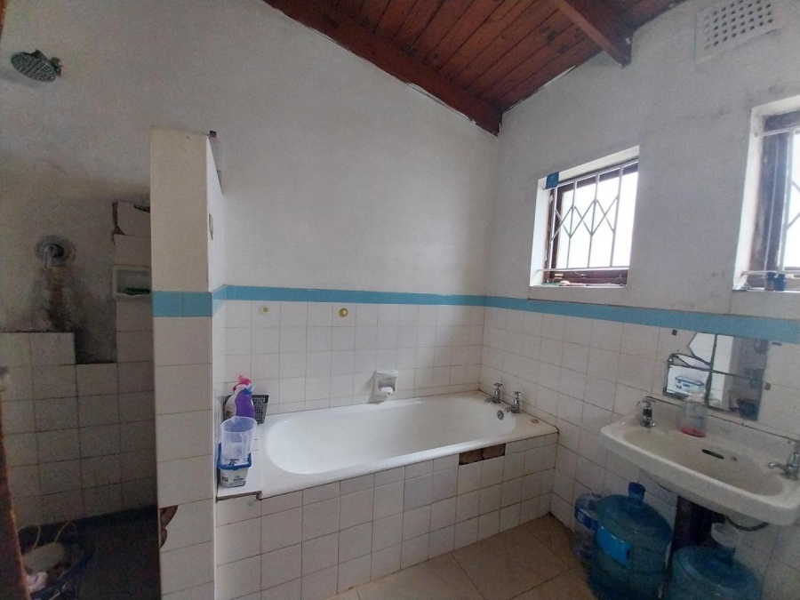 3 Bedroom Property for Sale in Montclair KwaZulu-Natal