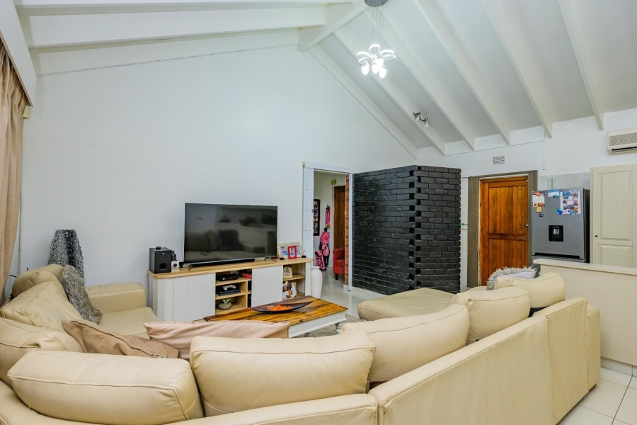 3 Bedroom Property for Sale in Cowies Hill Park KwaZulu-Natal