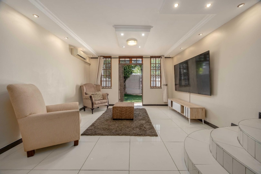 2 Bedroom Property for Sale in Windermere KwaZulu-Natal