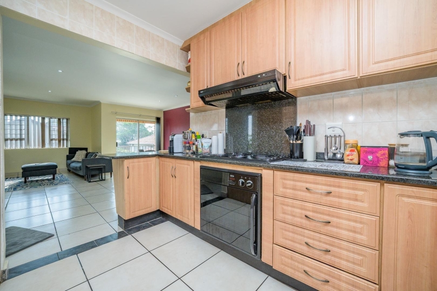 4 Bedroom Property for Sale in Sherwood KwaZulu-Natal