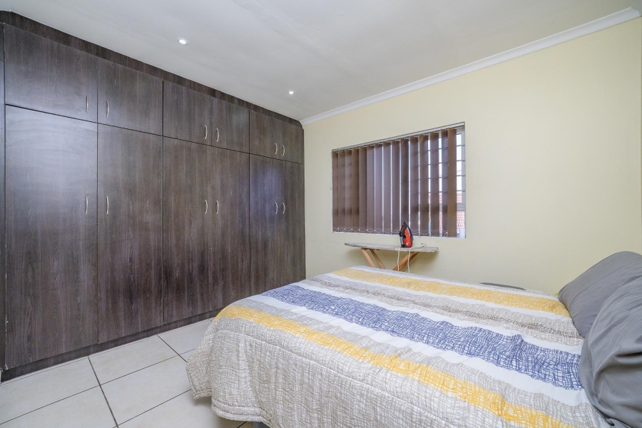 4 Bedroom Property for Sale in Sherwood KwaZulu-Natal