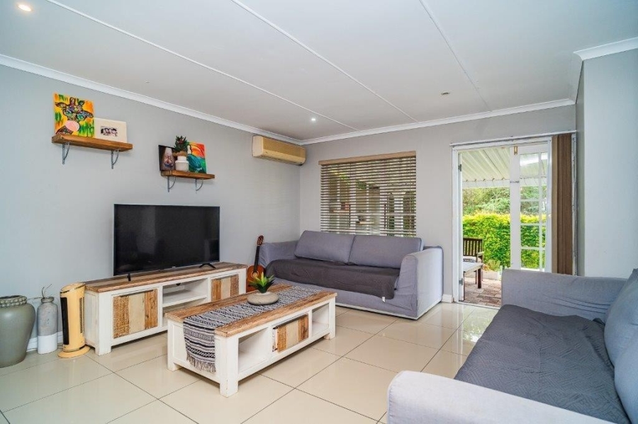2 Bedroom Property for Sale in Sherwood KwaZulu-Natal