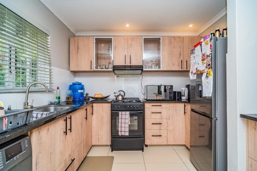 2 Bedroom Property for Sale in Sherwood KwaZulu-Natal
