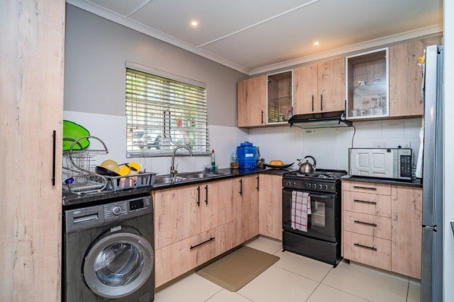 2 Bedroom Property for Sale in Sherwood KwaZulu-Natal