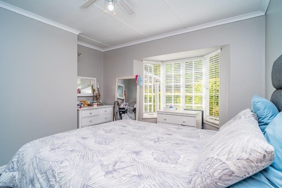 2 Bedroom Property for Sale in Sherwood KwaZulu-Natal