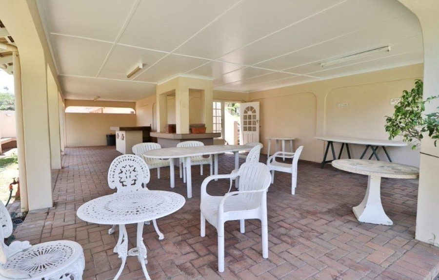 2 Bedroom Property for Sale in Sherwood KwaZulu-Natal