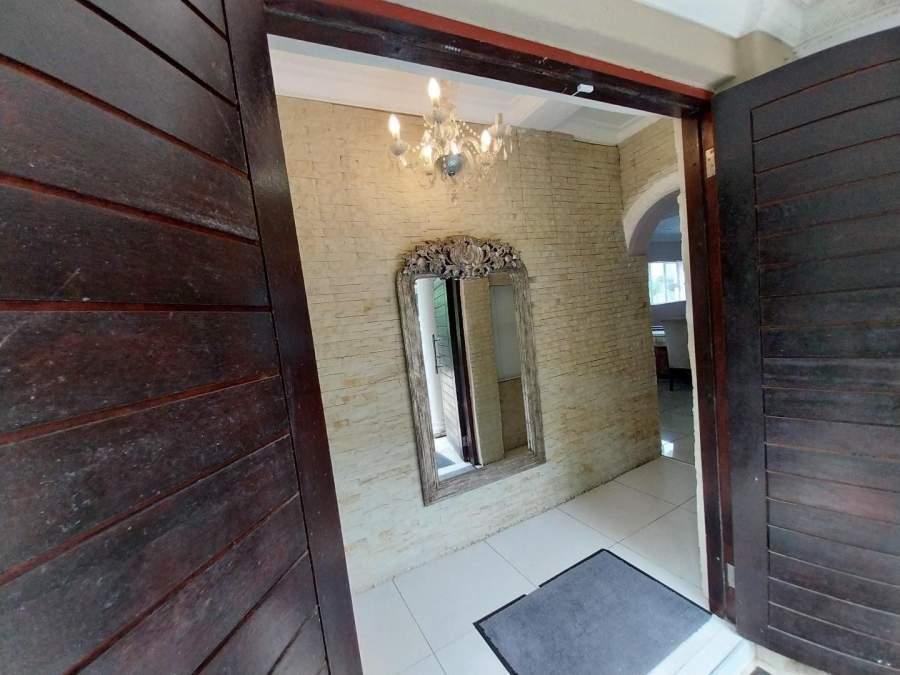To Let 4 Bedroom Property for Rent in Malvern KwaZulu-Natal