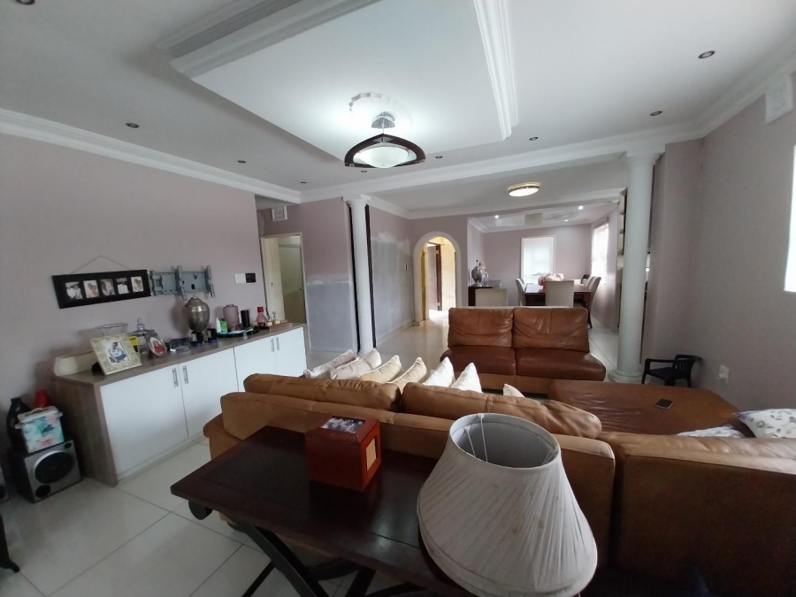 To Let 4 Bedroom Property for Rent in Malvern KwaZulu-Natal