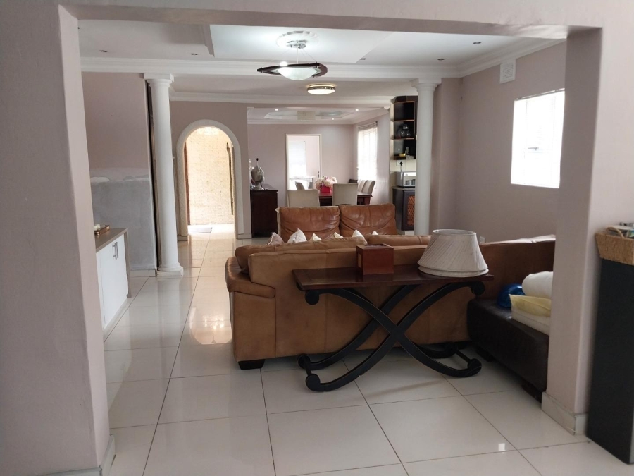 To Let 4 Bedroom Property for Rent in Malvern KwaZulu-Natal
