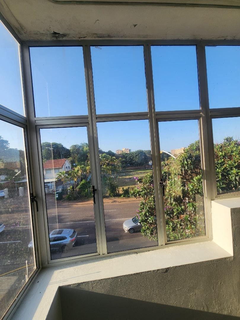 2 Bedroom Property for Sale in Essenwood KwaZulu-Natal