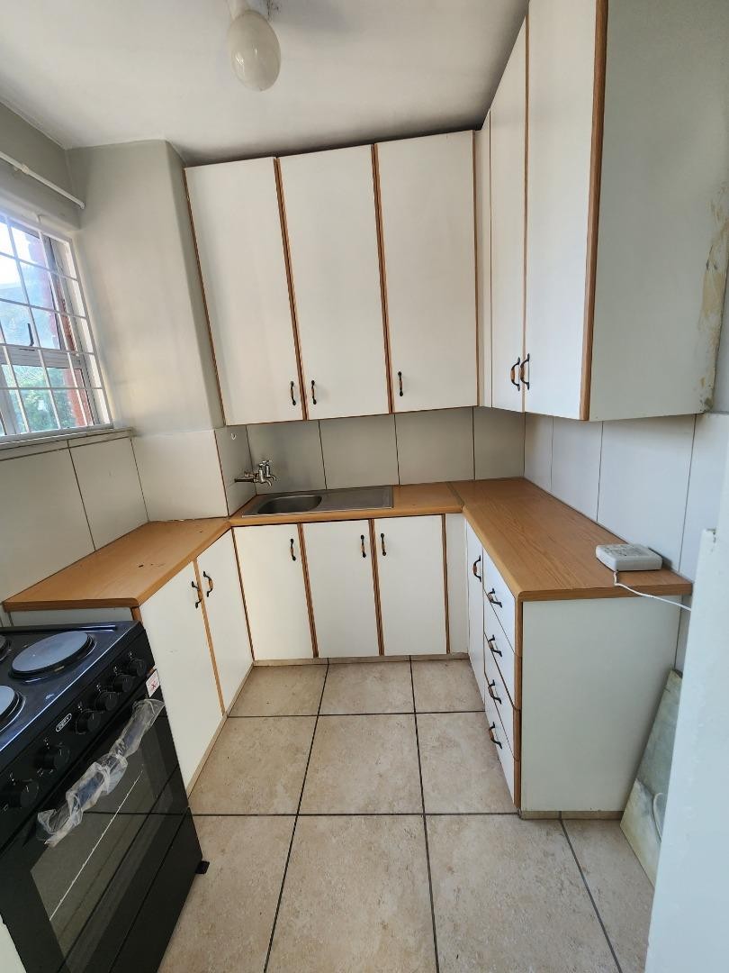 2 Bedroom Property for Sale in Essenwood KwaZulu-Natal
