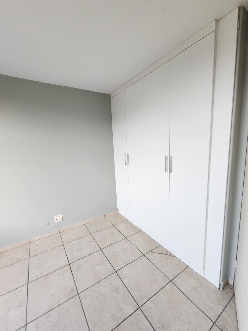 2 Bedroom Property for Sale in Essenwood KwaZulu-Natal