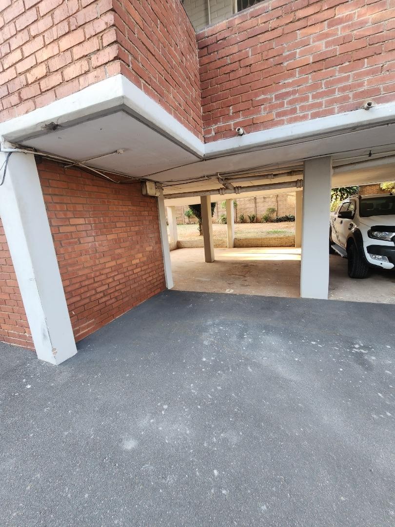 2 Bedroom Property for Sale in Essenwood KwaZulu-Natal