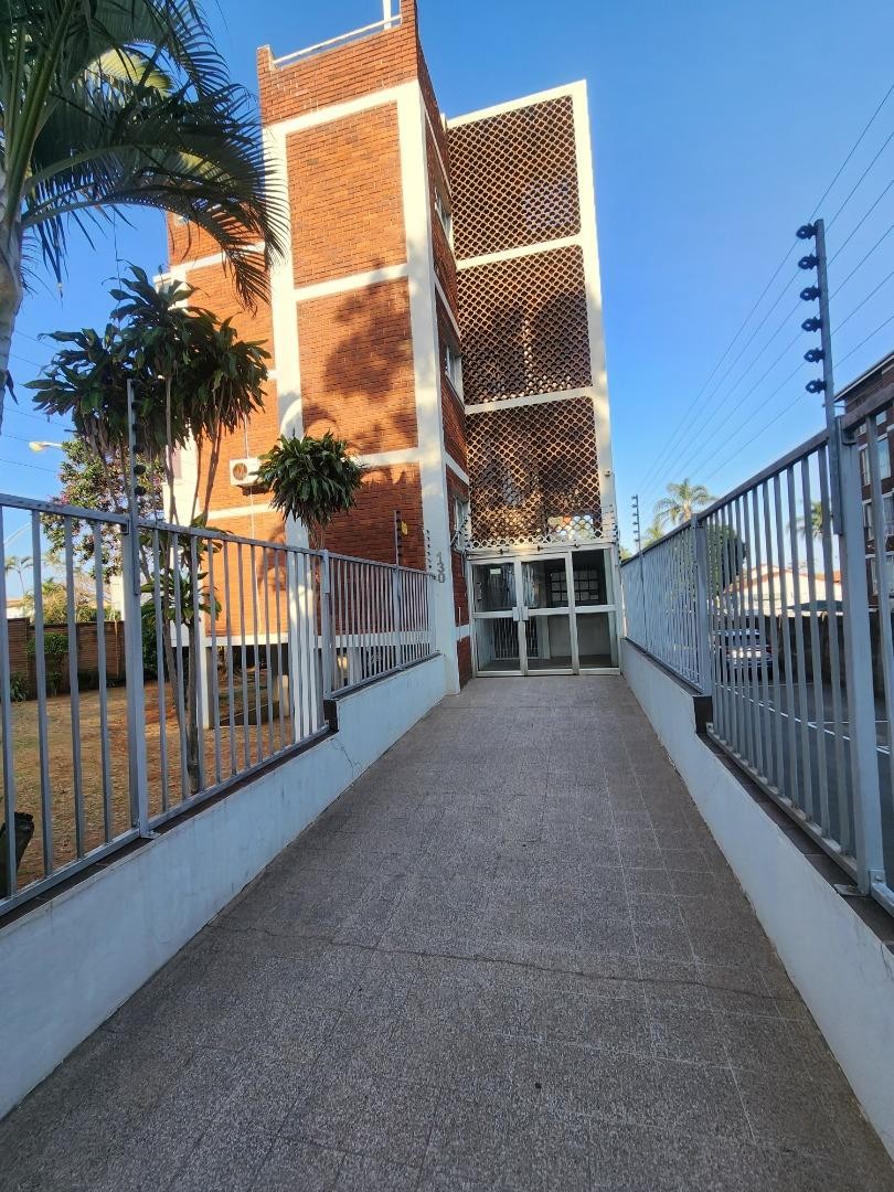 2 Bedroom Property for Sale in Essenwood KwaZulu-Natal