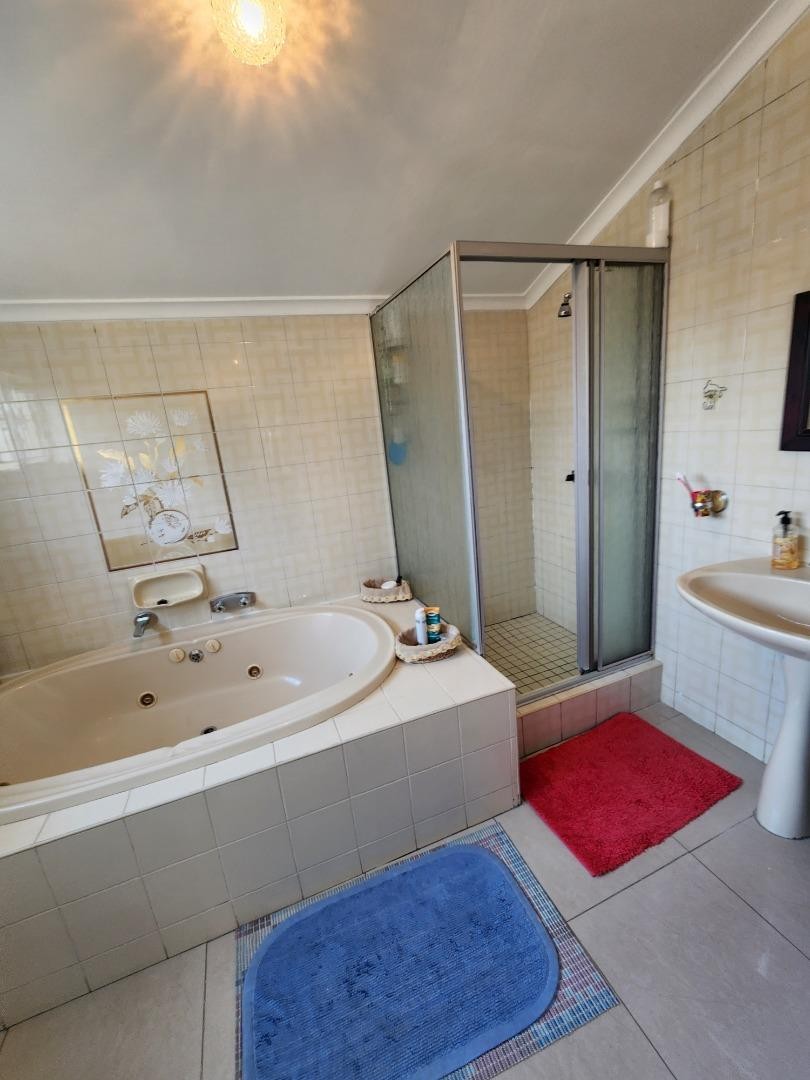 4 Bedroom Property for Sale in Clare Estate KwaZulu-Natal