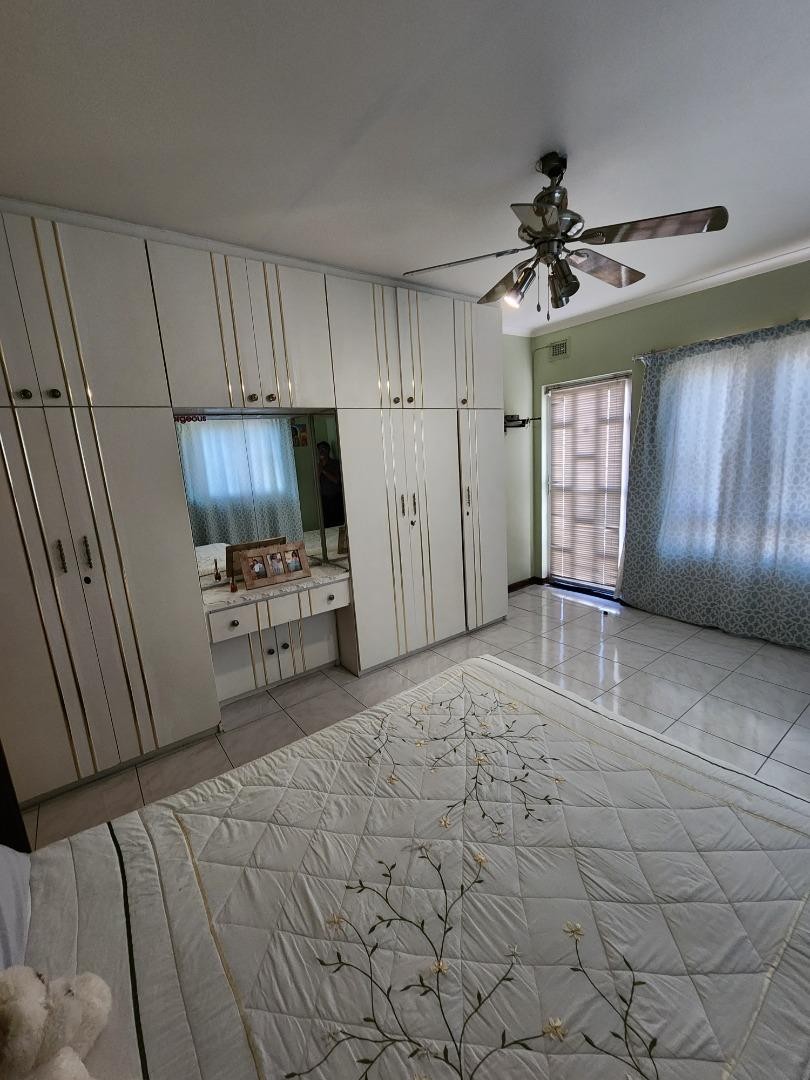 4 Bedroom Property for Sale in Clare Estate KwaZulu-Natal