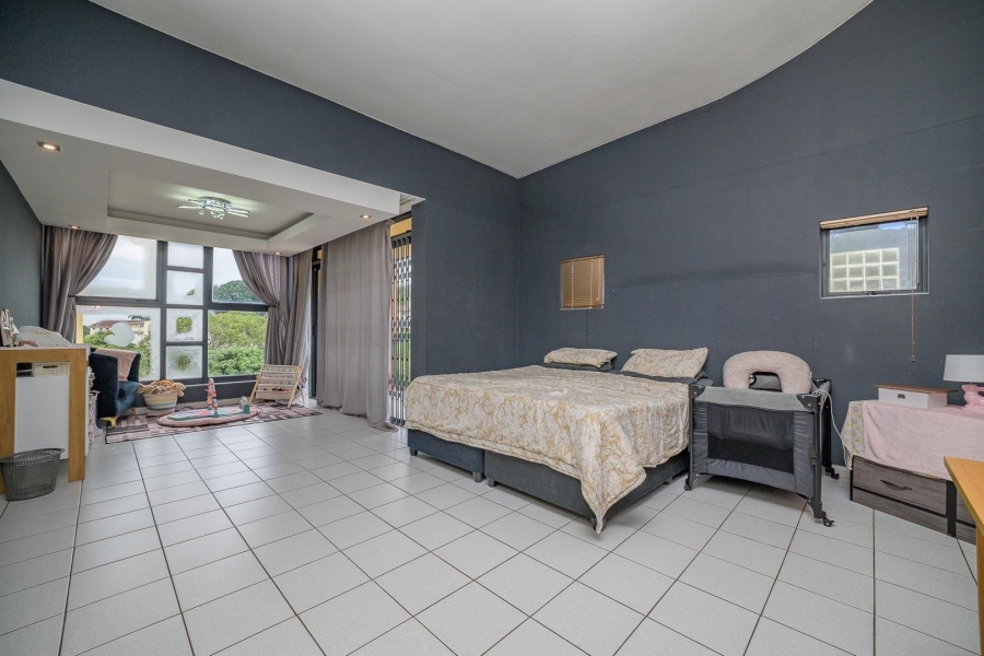 5 Bedroom Property for Sale in Reservoir Hills KwaZulu-Natal