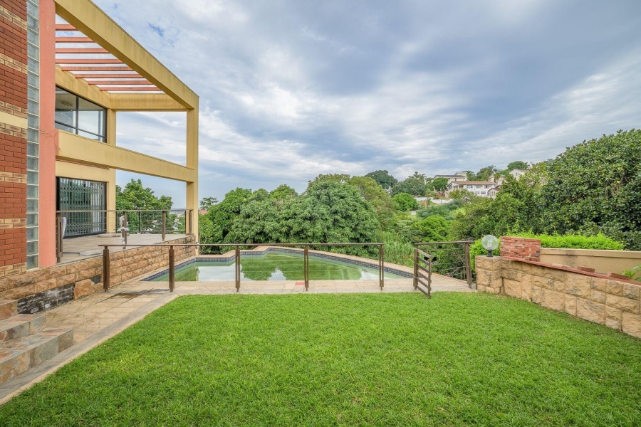 5 Bedroom Property for Sale in Reservoir Hills KwaZulu-Natal