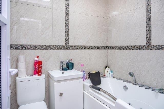 2 Bedroom Property for Sale in Sherwood KwaZulu-Natal
