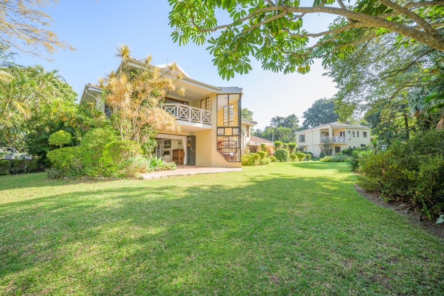 6 Bedroom Property for Sale in Cowies Hill KwaZulu-Natal