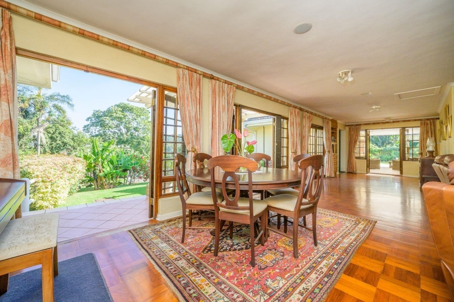 6 Bedroom Property for Sale in Cowies Hill KwaZulu-Natal