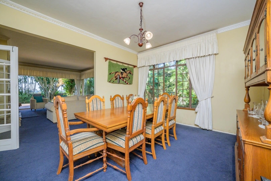 6 Bedroom Property for Sale in Cowies Hill KwaZulu-Natal