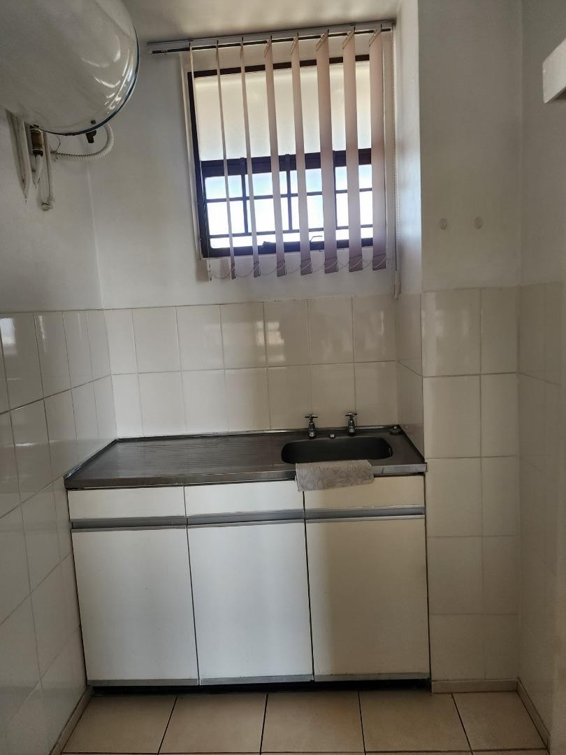 To Let 1 Bedroom Property for Rent in Morningside KwaZulu-Natal
