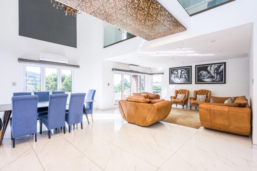 5 Bedroom Property for Sale in Paradise Valley KwaZulu-Natal