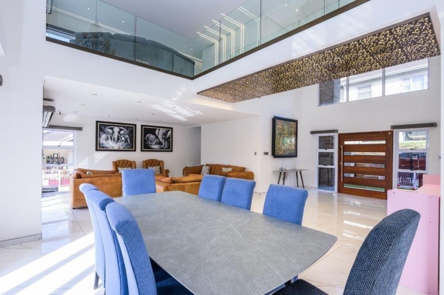 5 Bedroom Property for Sale in Paradise Valley KwaZulu-Natal